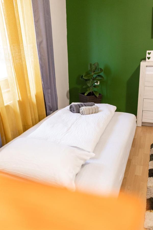Studio Apartman Planb, Self Check In 奥西耶克 外观 照片