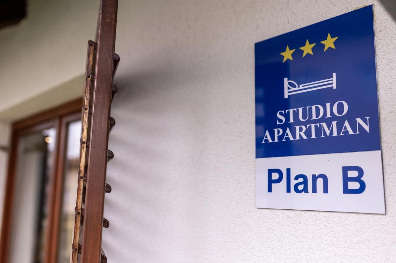 Studio Apartman Planb, Self Check In 奥西耶克 外观 照片